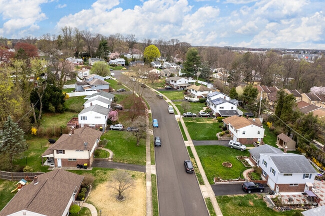 Homes in Willow Grove often sell quickly, with many under two weeks on market.