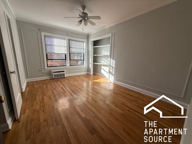 837 W Wolfram St unit 409, Chicago, IL 60657 - photo 4