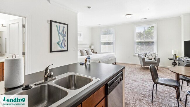 2001 E Broad St unit 307.1405031, Richmond, VA 23223 - photo 7