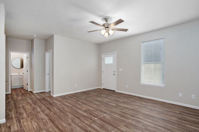 319 S Florence Ave unit A, Springfield, MO 65806 - photo 4