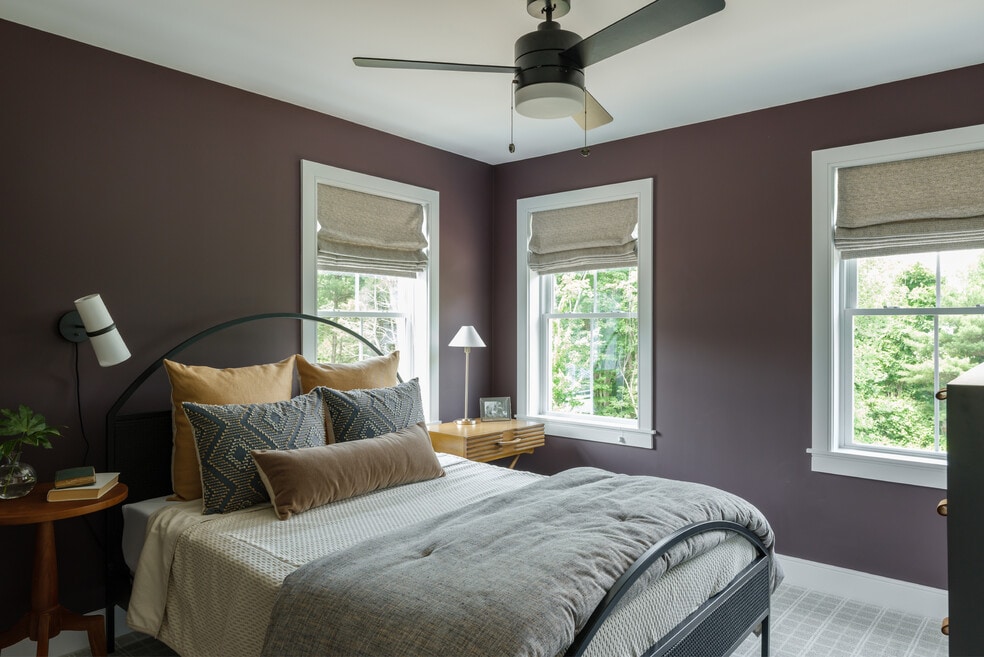 643 Church St unit 36502077, Raynham, MA 02767 - photo 4