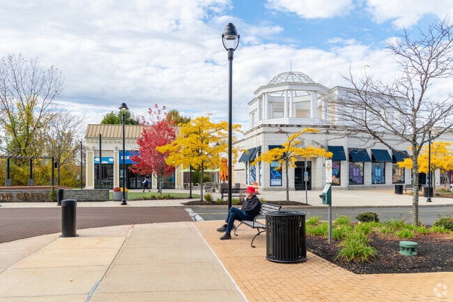 Evergreen Walk Mall in South Windsor, Connecticut, is a peaceful place to take a break and enjoy