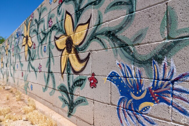 Keeling residents thrive with no HOA fees, and freedom to control their own property.