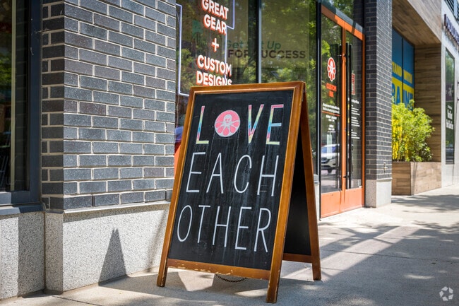 Around every corner of Merrifield you'll find good vibes and friendly people.