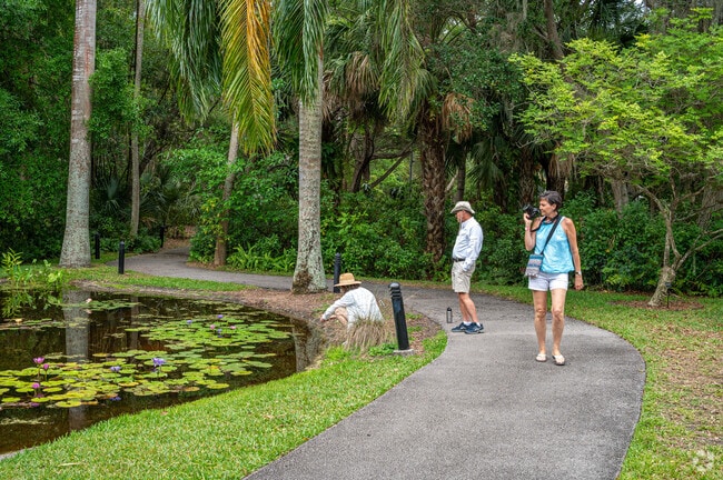 McKee Botanical Garden has an 80-acre tropical hammock in Florida Ridge.