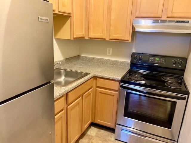 3909 Pine St unit 3, Philadelphia, PA 19104 - photo 7