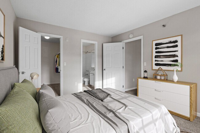 Mallard Creek, Golden Valley, MN 55427 - photo 4