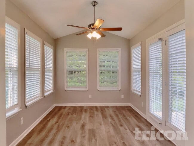 6231 Creekbrooke Ct, Browns Summit, NC 27214 - photo 4