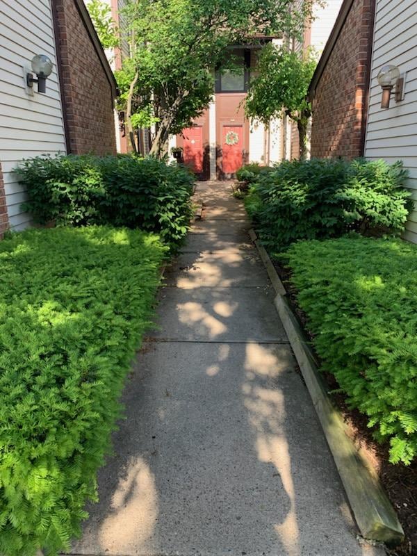 24291 Evergreen Rd, Southfield, MI 48075