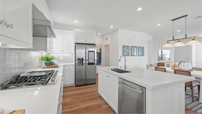 Valencia - Jewel, Valencia, CA 91381 - photo 4