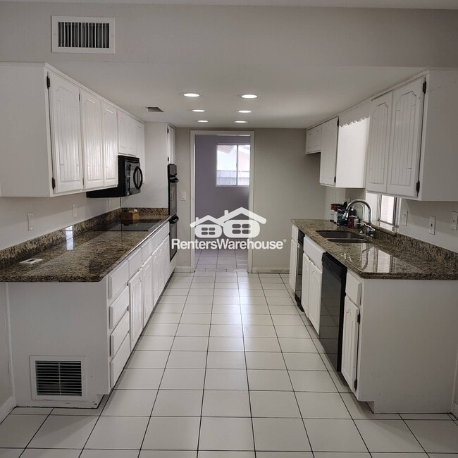 1724 E Hope St, Mesa, AZ 85203 - photo 4