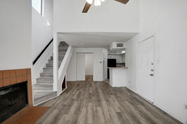 9821 Walnut St unit K204, Dallas, TX 75243 - photo 4