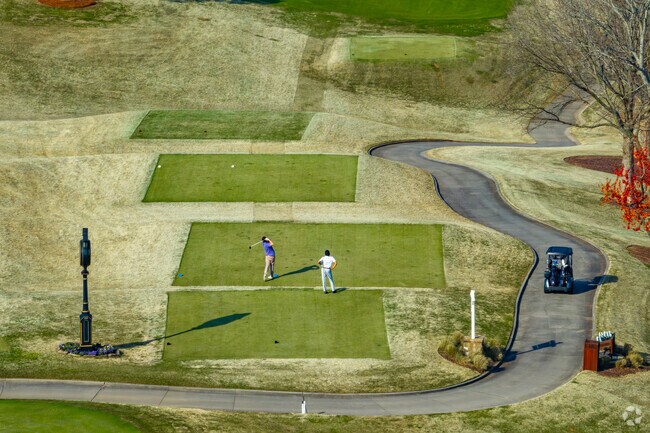 Located near Druid Hills and just outside Decatur, Druid Hills Golf Course is a favorite spot for golfers in the area.