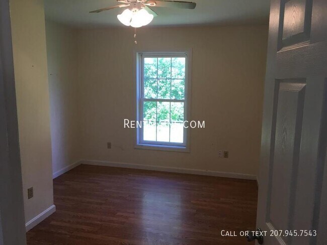 1841 Hammond St unit 5, Hermon, ME 04401 - photo 7