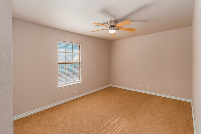 113 D L Vest unit 201, La Vernia, TX 78121 - photo 6
