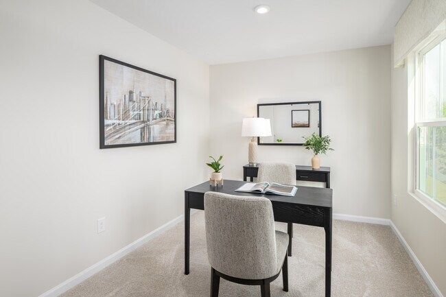 3278 Hidden Brook Dr unit 38582176, Ravenna, OH 44266 - photo 2