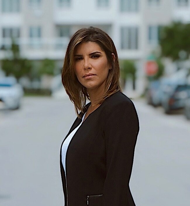 Agent Photo