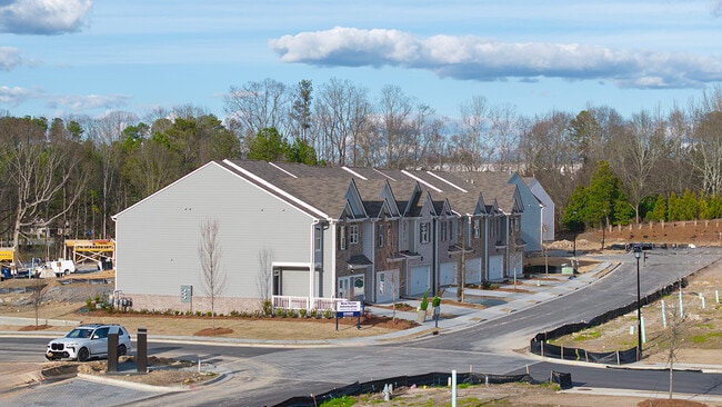 2425 Poppy Ct, Buford, GA 30519 - photo 3