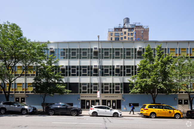 Teachers are nurturing innovative thinkers at P.S. 77 Lower Lab School.