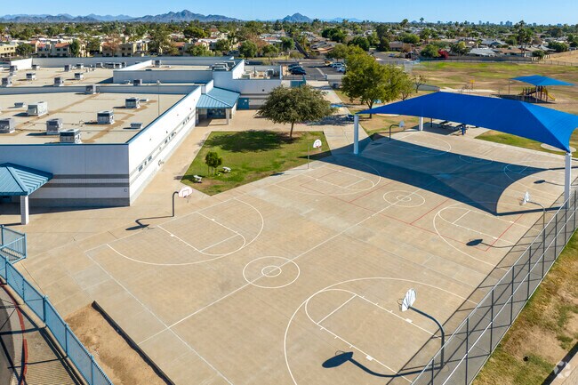 Glendale’s Peck Elementary School has plenty of outdoor space for kids to play at recess.