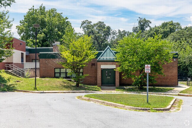 Highland Elementary School