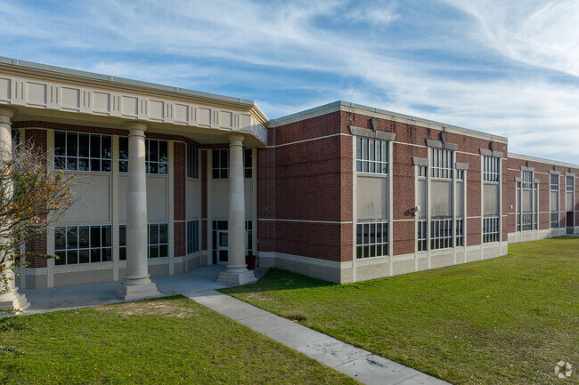 Atascocita High School, Humble TX Rankings & Reviews - Homes.com