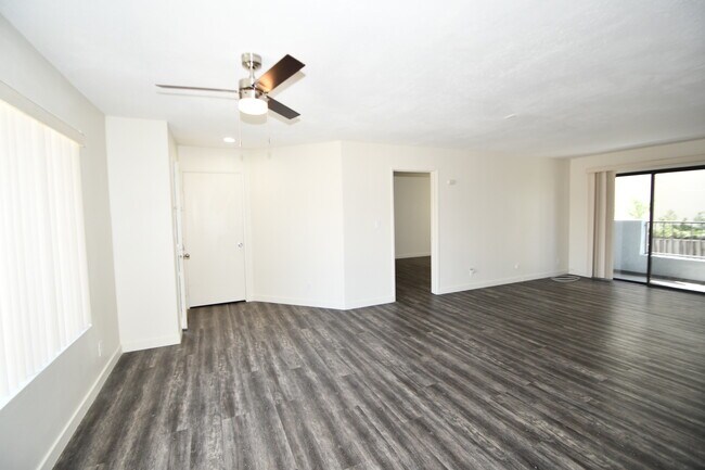 11852 Washington Place unit HOUSE, Los Angeles, CA 90066 - photo 5