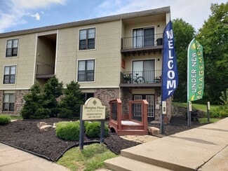 13900 Grandboro Ln, Grandview, MO 64030