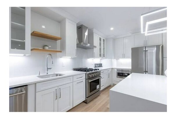 12 Belmont St unit T, Newton, MA 02458 - photo 6