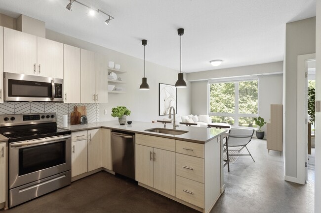 The Whit, Minneapolis, MN 55404 - photo 2