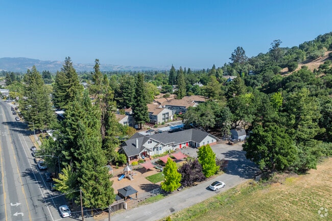 Nature's Way Montessori is located in Napa, California.