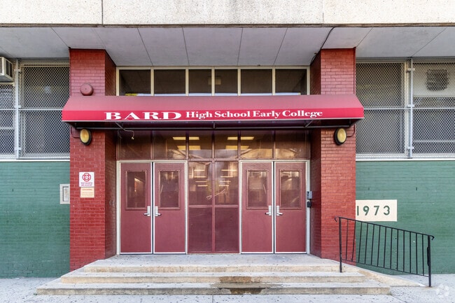Bard High School Early College supports students’ development for successful, purposeful lives.