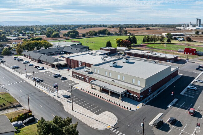 Granger High School inspires confidence and achievement in students.