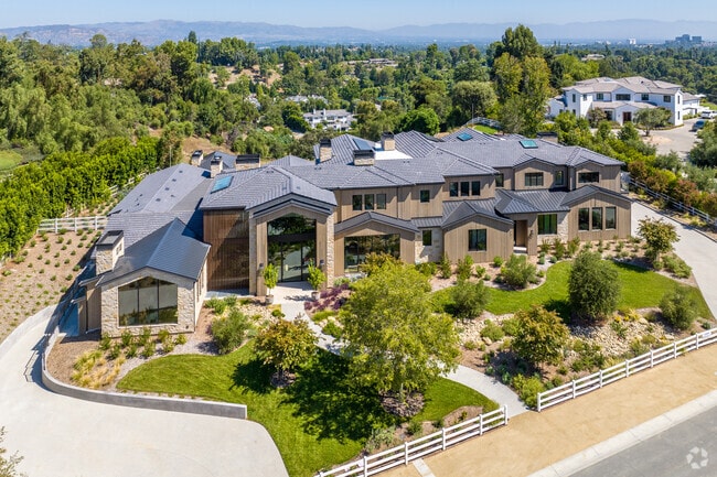 You can find a mix of modern and rustic mansions in Hidden Hills.