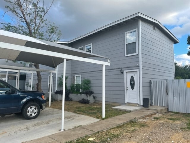 1309 E Lyon St unit 1, Laredo, TX 78040 - photo 3