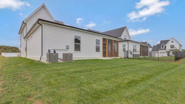 5738 Lennis Ln, Murfreesboro, TN 37129 - photo 4