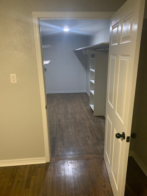 828 S 16th St, Chickasha, OK 73018 - photo 4