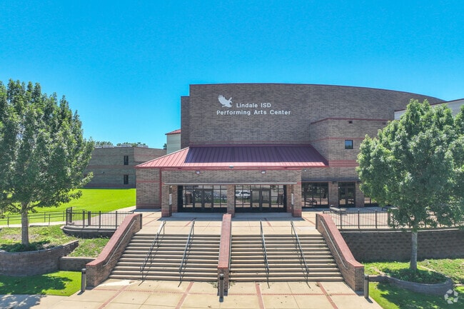Lindale High School has a great Performing Arts Center for the students.