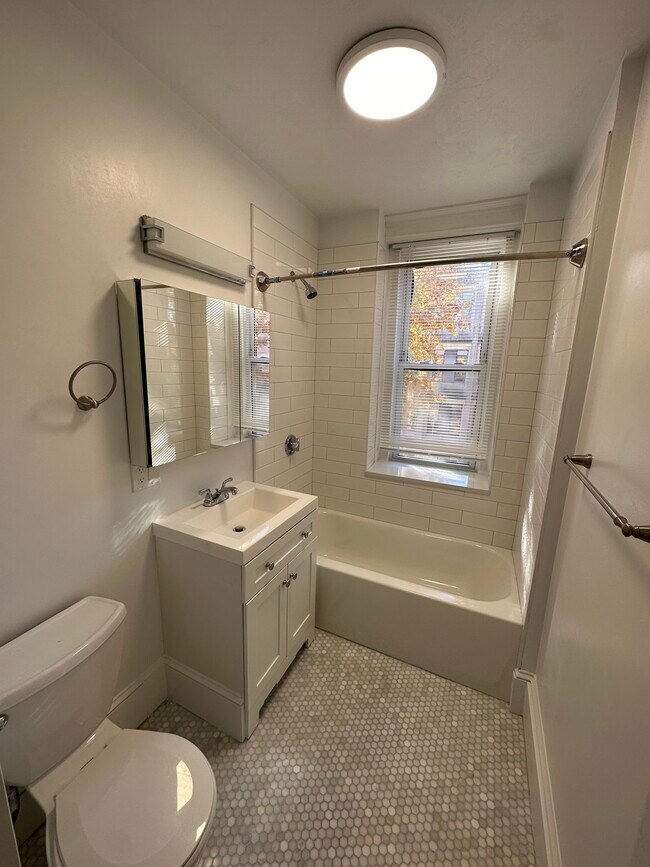 45 Hemenway St unit 171-19, Boston, MA 02115 - photo 6