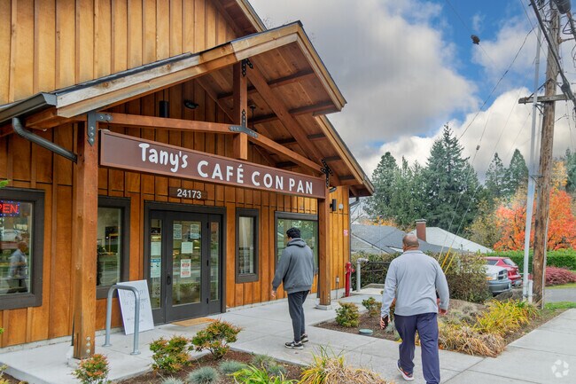 Tany’s Café Con Pan in Wood Village serves breakfast favorites in a cozy setting.
