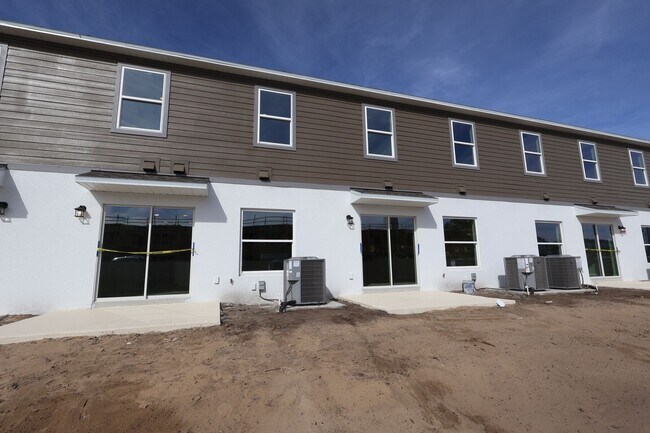 4136 Campsite Loop, Orlando, FL 32824 - photo 6