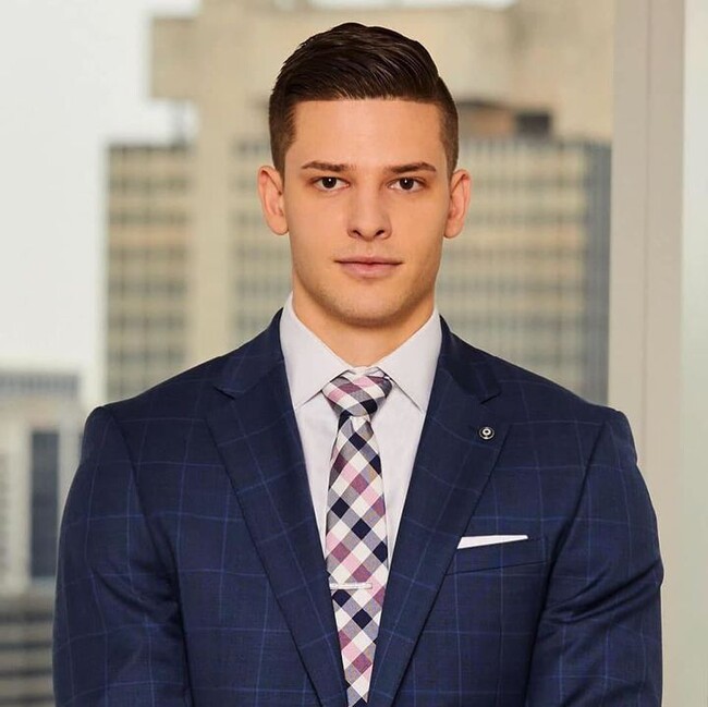 Agent Photo