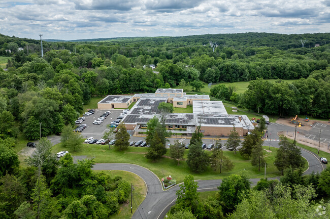 Hamilton Primary School in Martinsville is the finest primary school in the area.