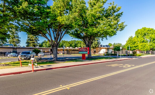 Crowell Elementary School in Turlock, Ca provide a structured and caring environment.