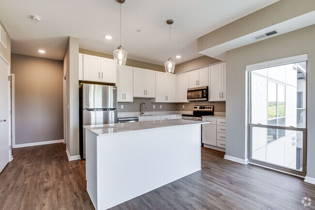 Shakopee Flats, Shakopee, MN 55379 - photo 2