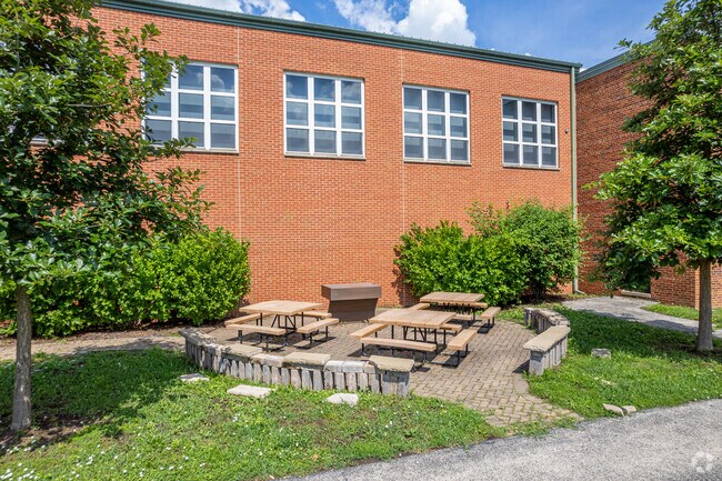 Herrick Middle School has amazing outdoor tables and seats for a nice outdoor class.