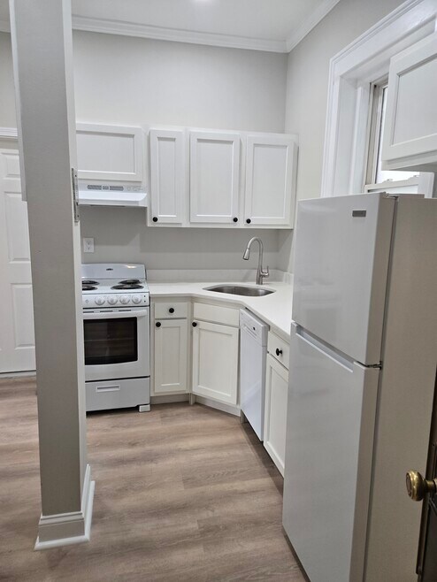 1185 Commonwealth Ave unit 2, Allston, MA 02134 - photo 1