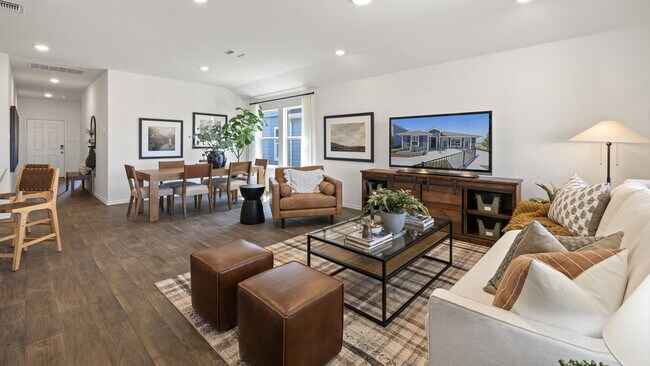 827 Arnold Loop, Uhland, TX 78640 - photo 4