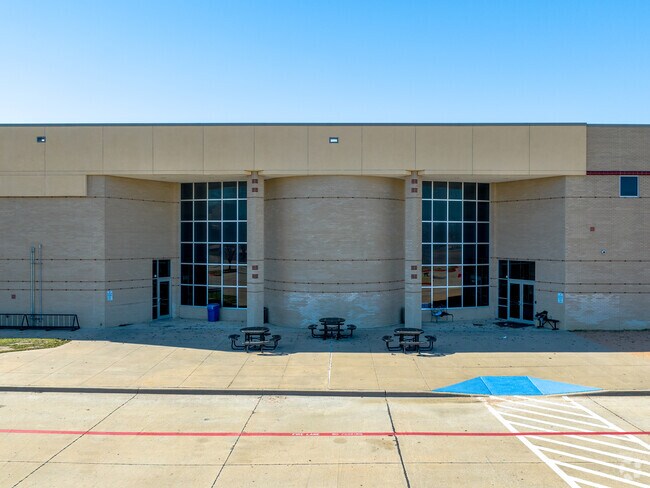 Marshall Durham Middle School has lots of after school clubs to join.