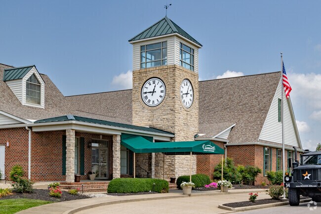 Cambridge Golf Club also hosts many corporate and wedding events in Cambridge Village.